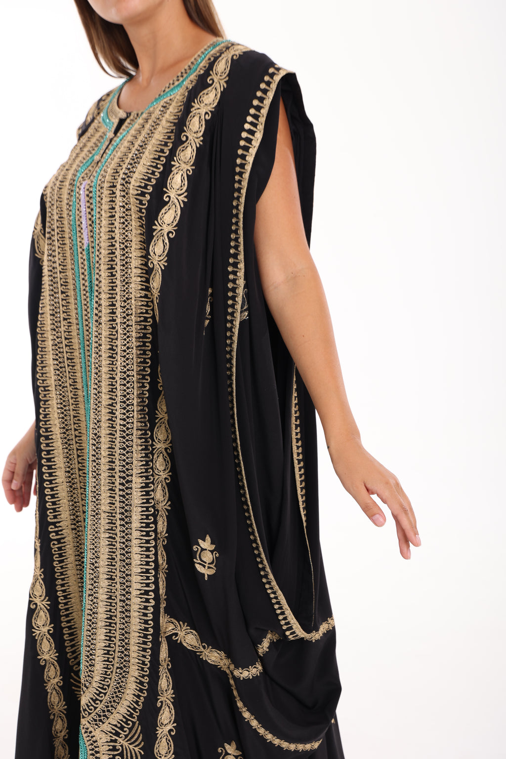 Black-Green Khaliji Thoube